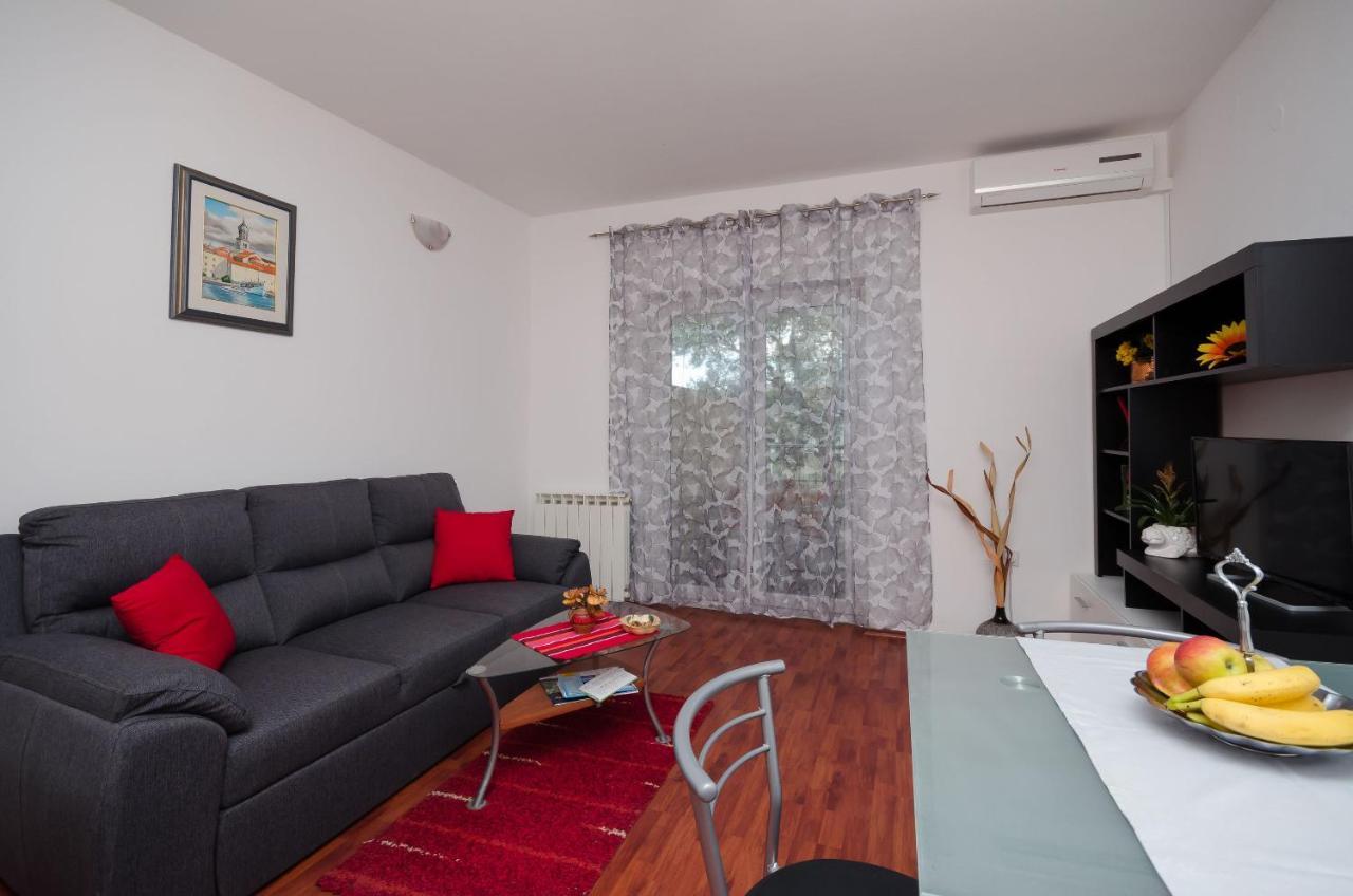 Apartments Miljenko Punat Eksteriør bilde